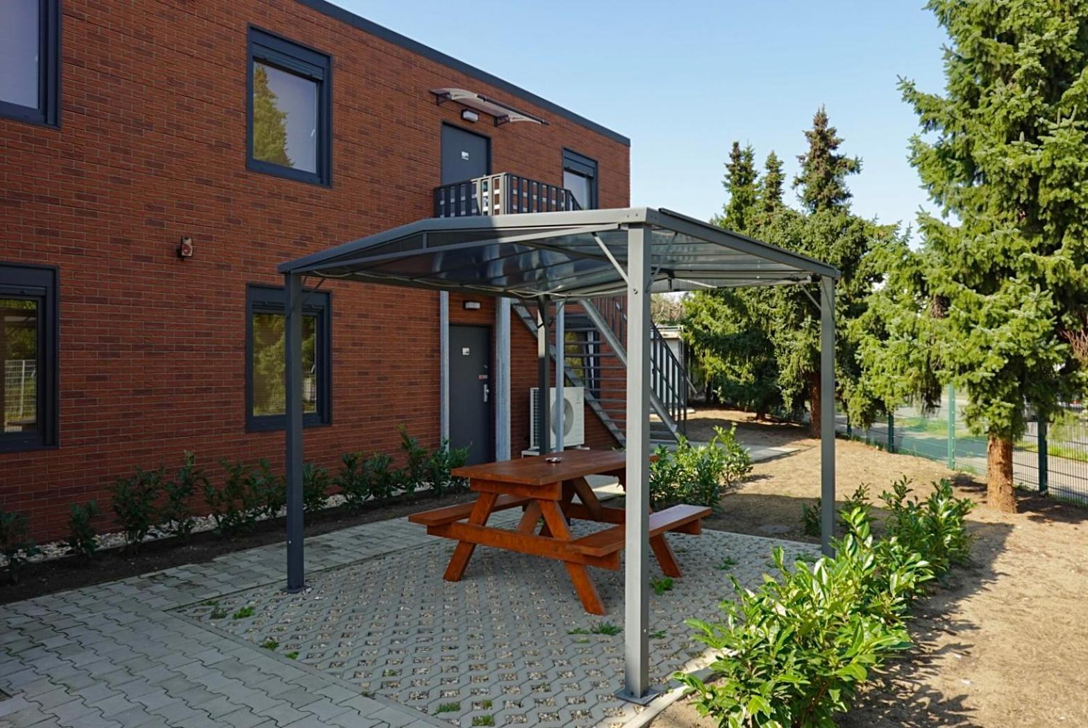 Comfort Housing Apartments Falkensee Exterior foto